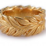 18 kt. gold. Laurel wreath ring